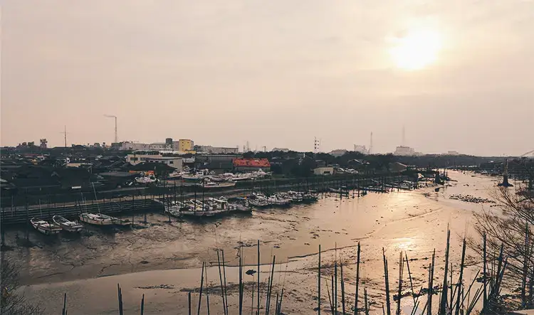 堂面川 潮の満ち引き風景 - 海の病棟 | 福岡県大牟田市 不知火病院(うつ病の治療・入院・カウンセリング)